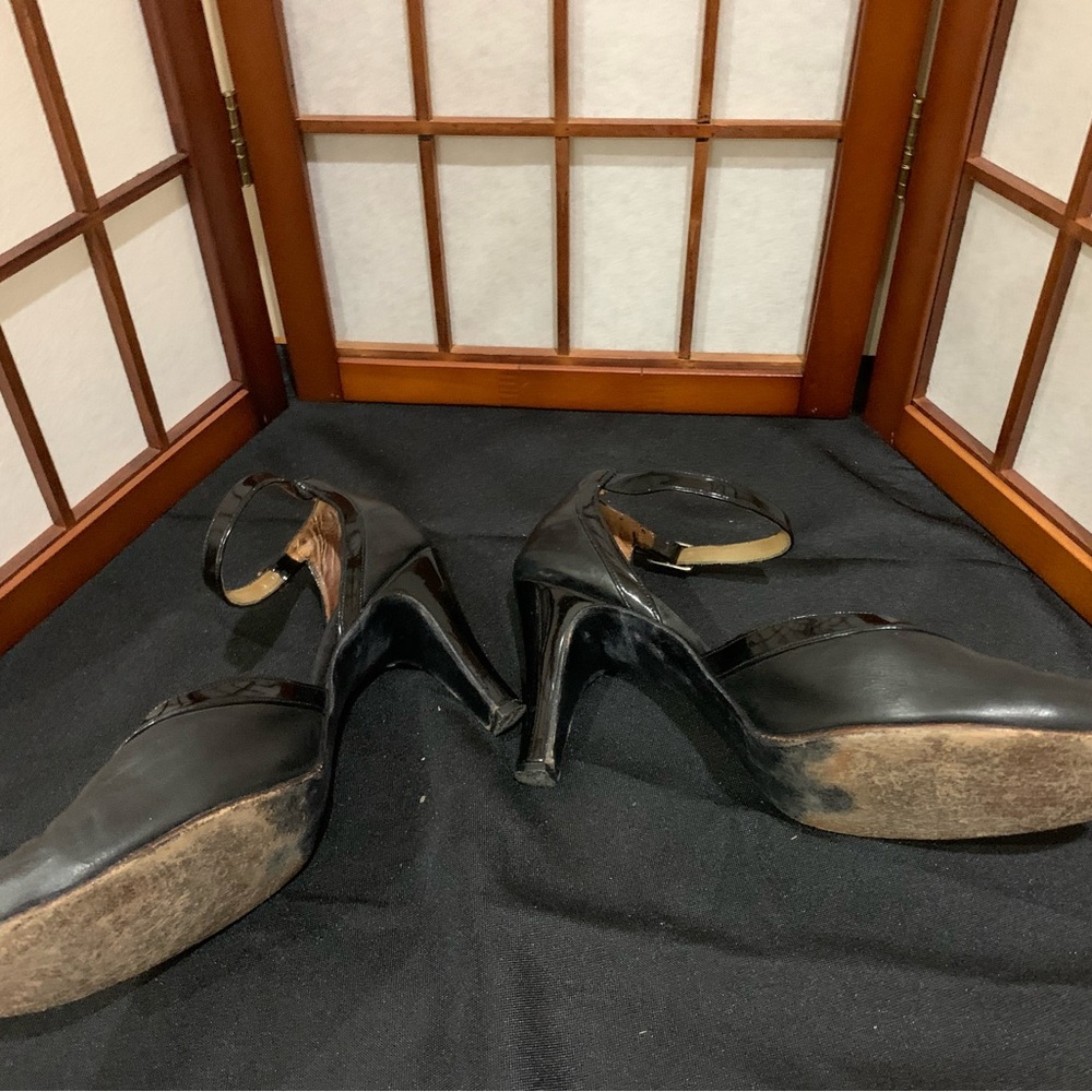 Women’s Black Leather Tango/Dance & Dress Shoes. Size: 9. Condition:Fair - Picture 3 of 3